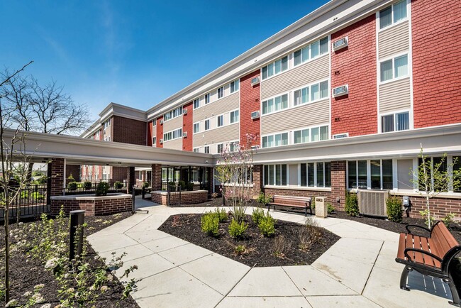 Photo - Courtyard Apartments