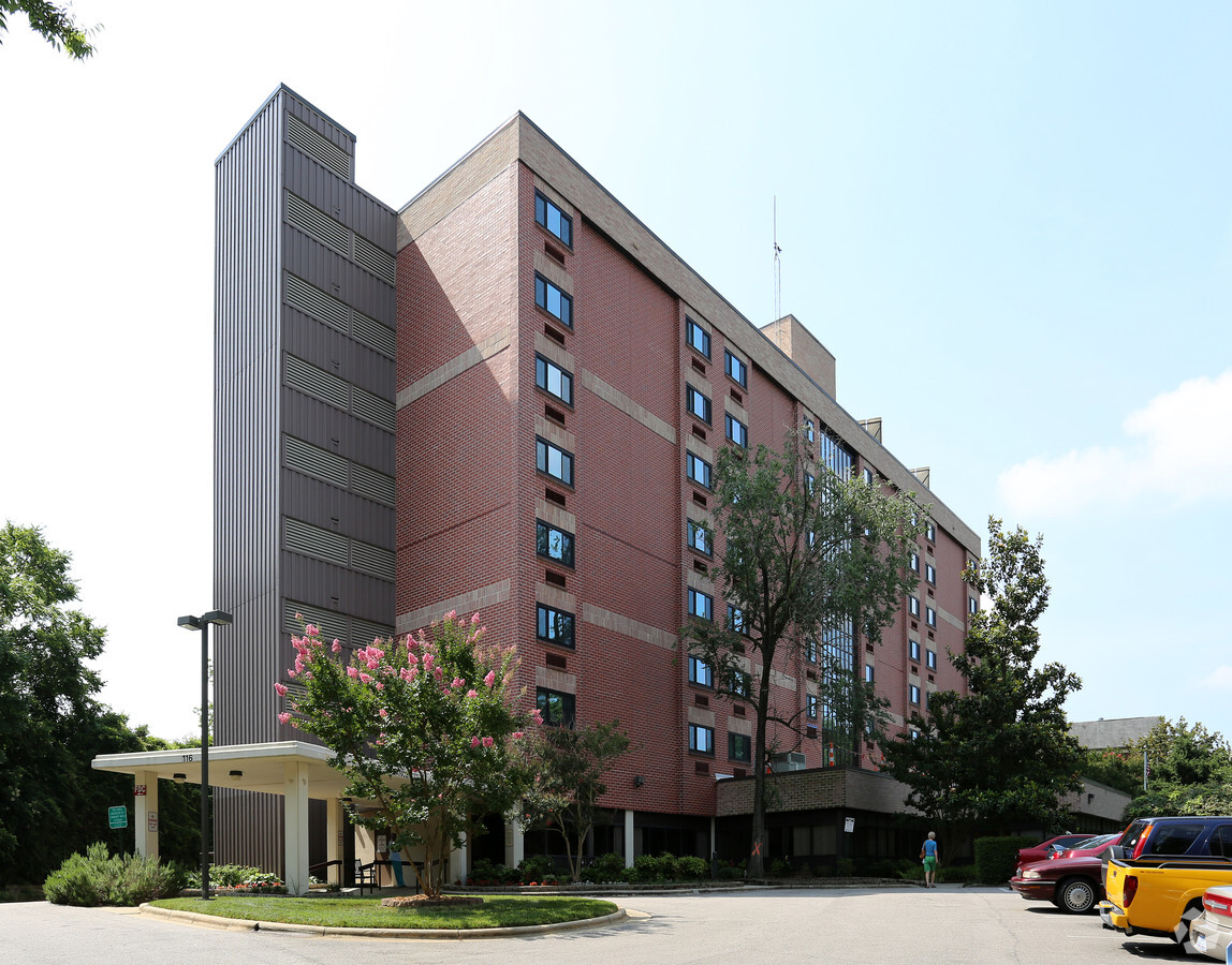 Photo - Carriage House Apartments