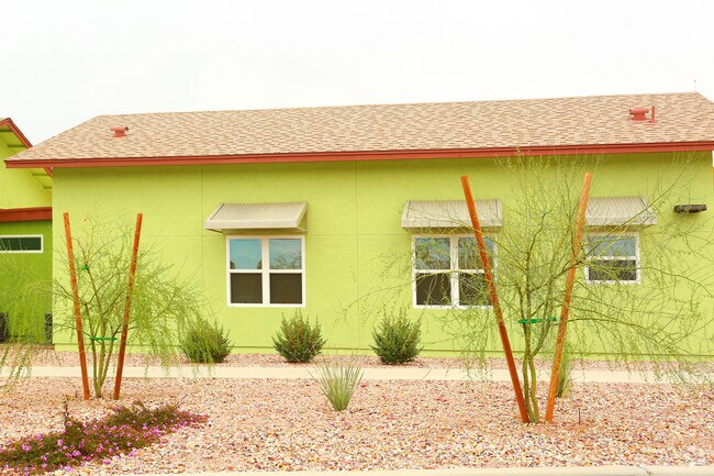 Building Photo - Silverwood Casitas Rental