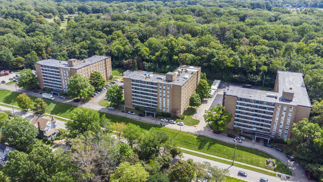 Forest Hill Terrace - Forest Hill Terrace Apartments