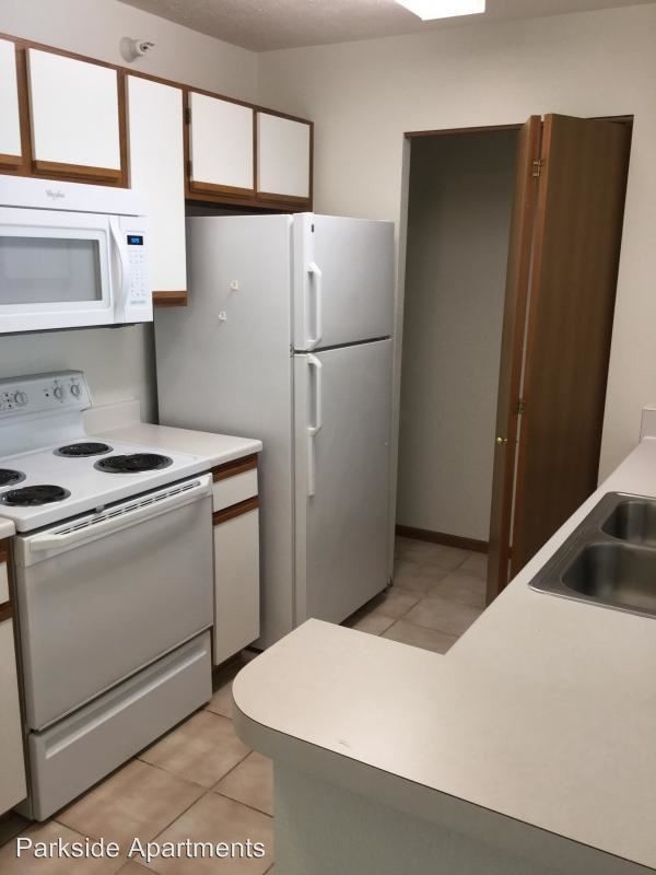 Parkside Apartments - Omaha, Nebraska - 1 Unit Available 