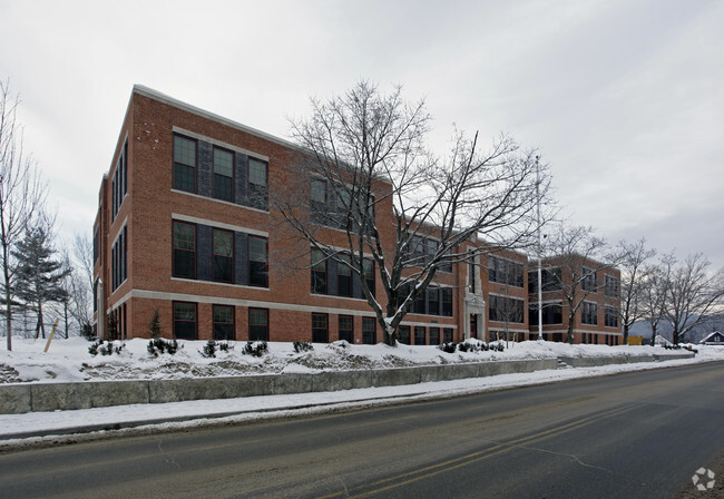 Building Photo - School Street Residences Apartments