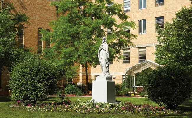 Building Photo - Celebrate Senior Living Rental