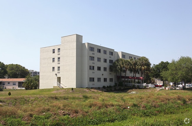 Building Photo - Creekside Manor I & II Apartments