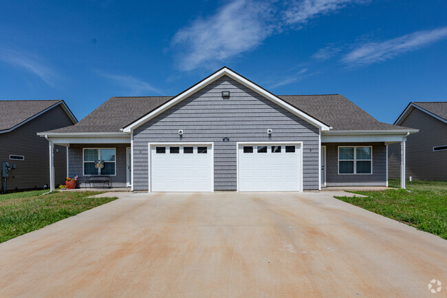 Building Photo - Tiny Town Village Senior Rental