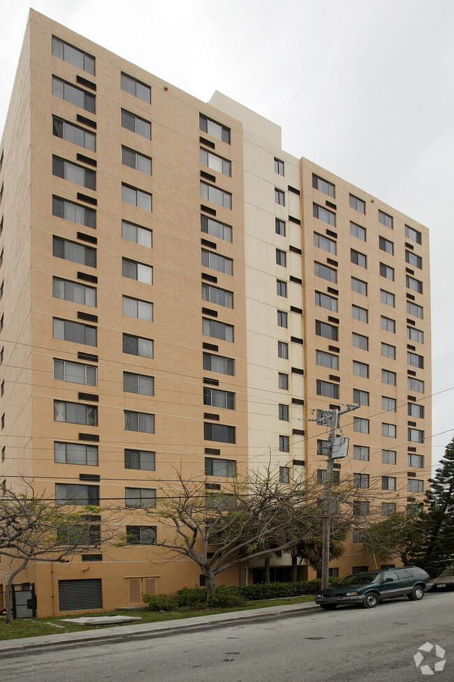 Building Photo - Buenavista Apartments