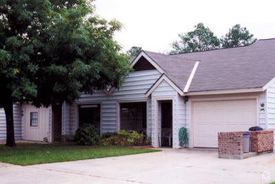 Building Photo - Baptist Village Tower and Townhomes