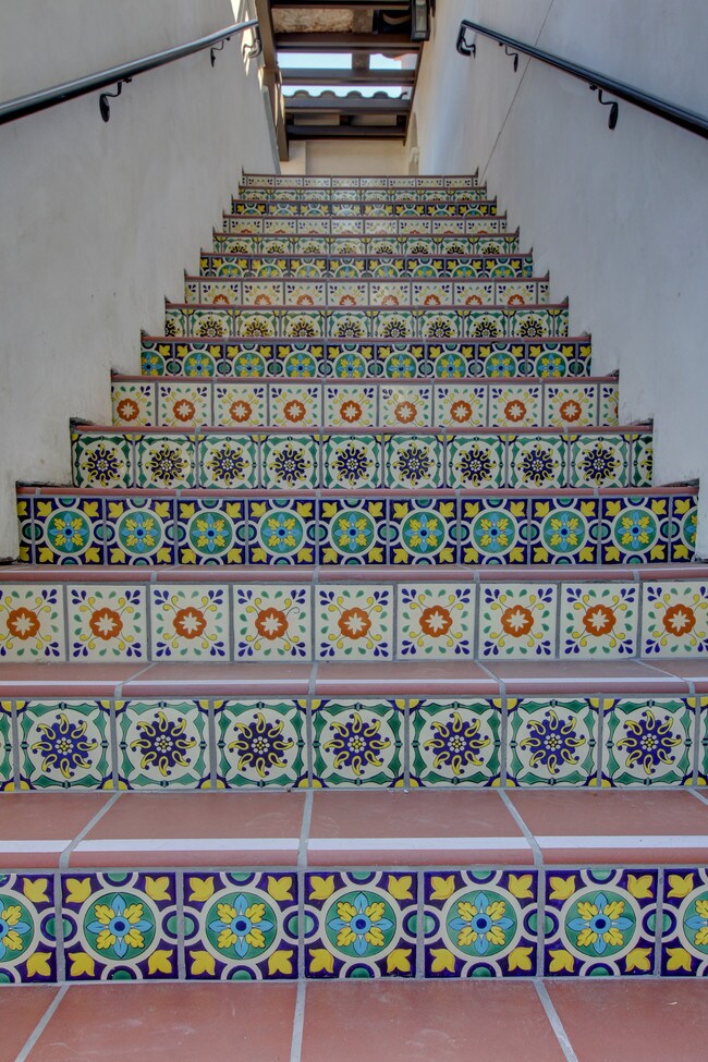 Paseo La Jolla Senior 55+ (La Jolla Del Rey) Apartments San Diego