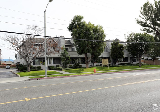 Photo - Orchid Gardens Apartments