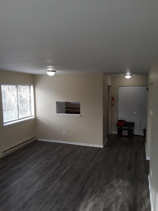 Floor Plan - Rolling Meadows - One Bedroom - Available NOW! ...