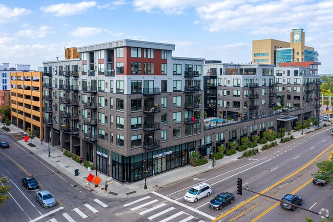 Building Photo - Maverick North Loop Apartments