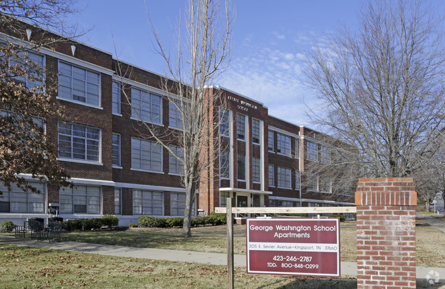 George Washington School Apartments - George Washington School Apartments