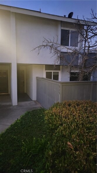 Photo - 636 Lakeview Ln Townhome