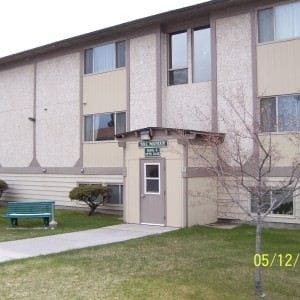 Primary Photo - Highland View Manor Rental