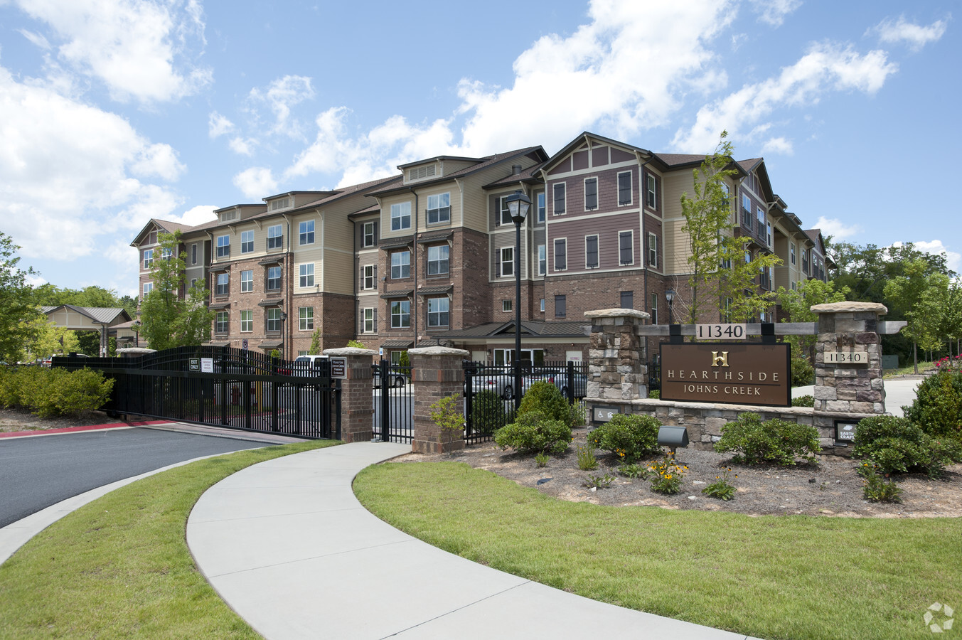 HearthSide Johns Creek - Adult 62+ - HearthSide Johns Creek - Adult 62+ Apartments