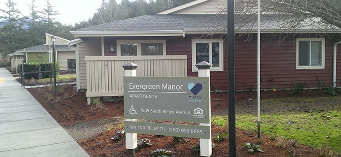 Photo - Evergreen Manor Apartments