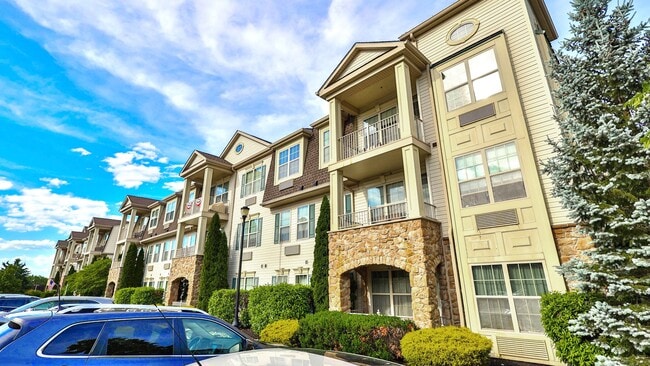 Building Photo - Horizons at the Village at Whitehall Rental