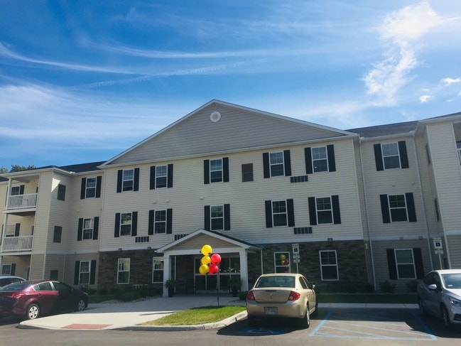 Building Photo - Kings Pointe Senior Apartments