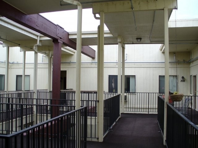 Photo - Van Engelen Apartments