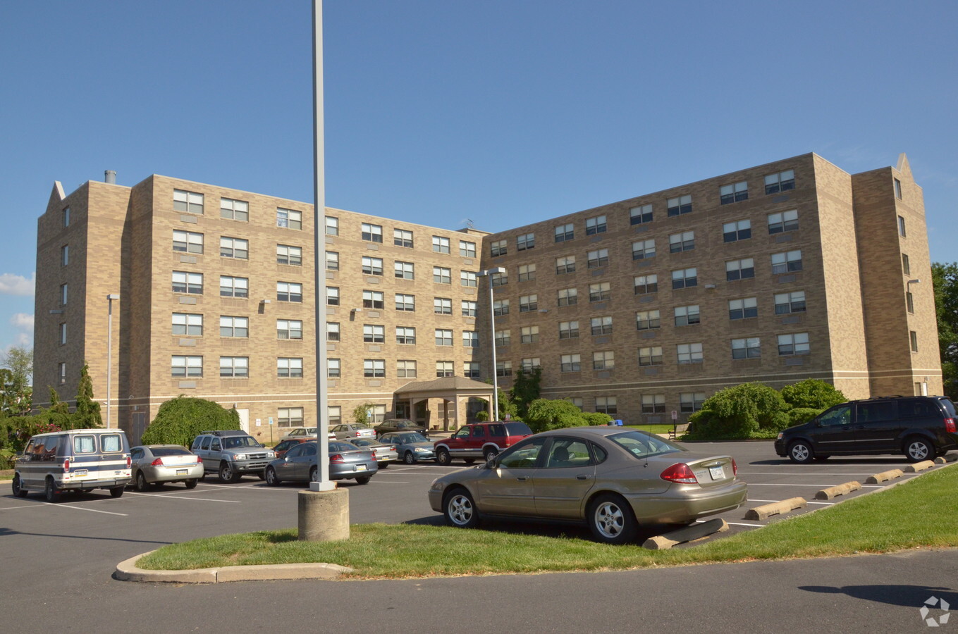 Photo - Mary Field Presbyterian Apartments