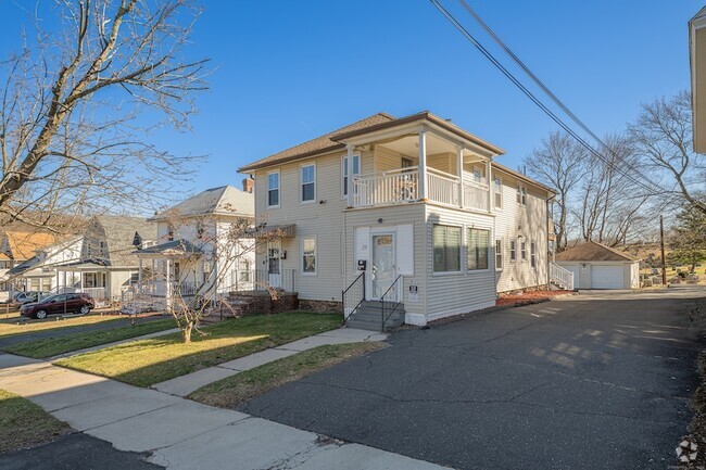 Building Photo - 29 Sherman St Rental