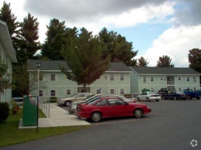 Primary Photo - Harris Courts Apartments