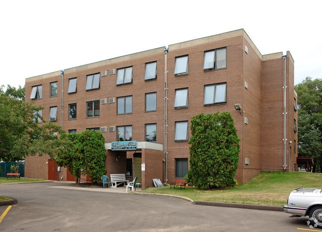 Building Photo - Whispering Pines Rental