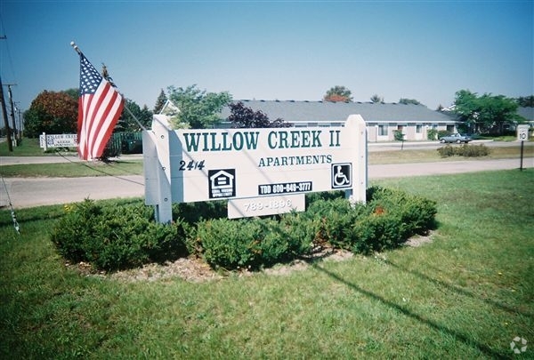 Building Photo - Willow Creek I and II Rental