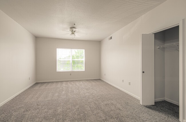 Building Photo - Englewood Vista