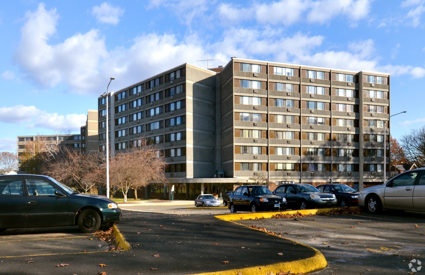 Davenport Housing for the Elderly Apartments Hamden, Connecticut 0