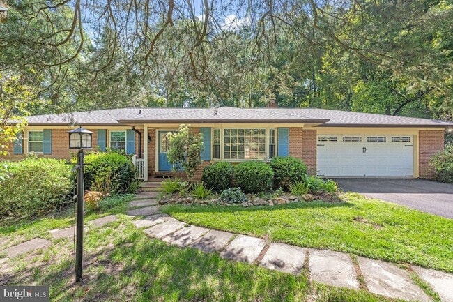 Photo - 39225 Foxhill Rd Rental