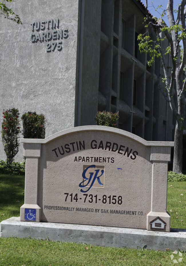 Tustin Gardens Apartments - Tustin Gardens Apartments