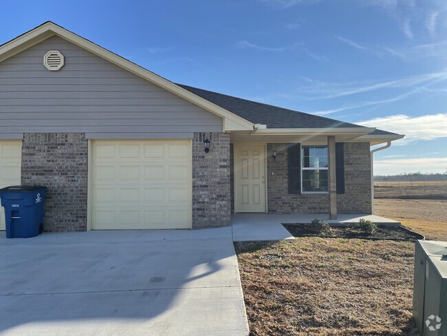 Unit #23 - 567 N Walker Unit #23, Newcastle, OK 73065 Rental