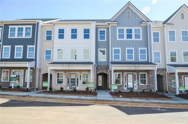 Photo - 1202 Sugarloaf Pkwy Townhome