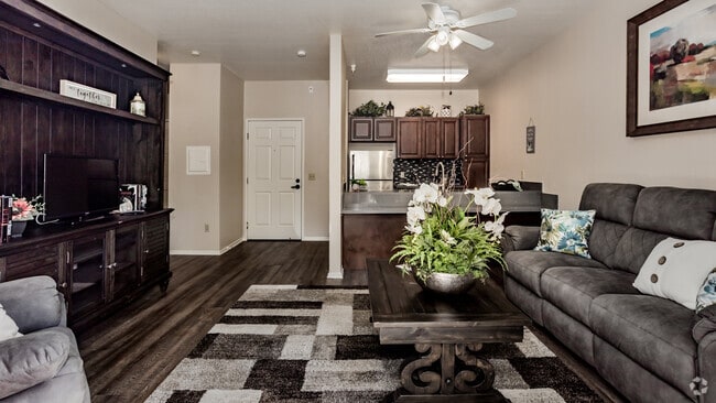 1BR, 1BA - 652-737 SF - 55+ Meridian at Anaheim Hills Rental