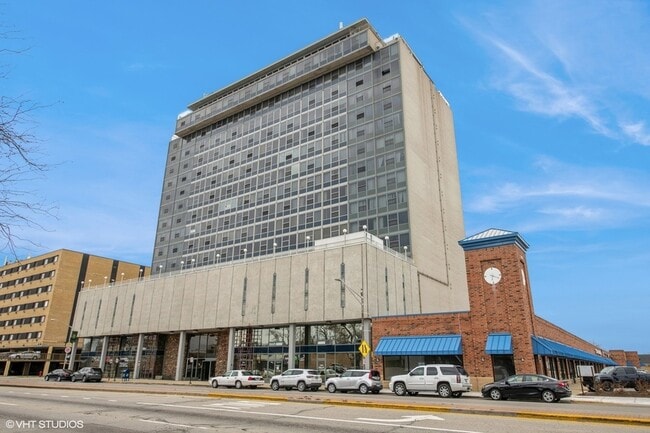 Photo - 7234 W North Ave Unit 1508 Condo