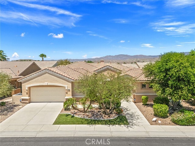 Building Photo - 78652 Alliance Way