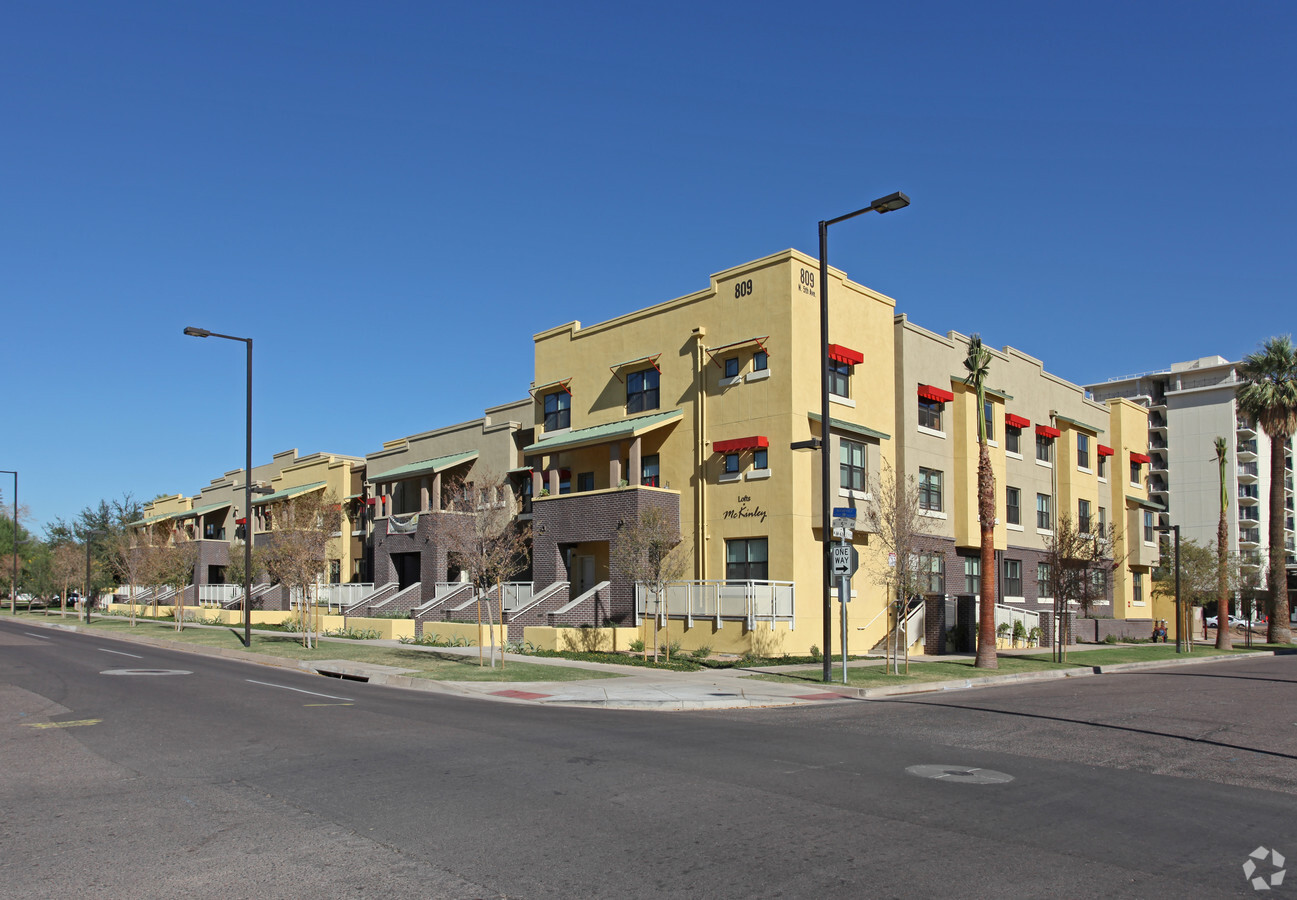 Exterior - Lofts at McKinley