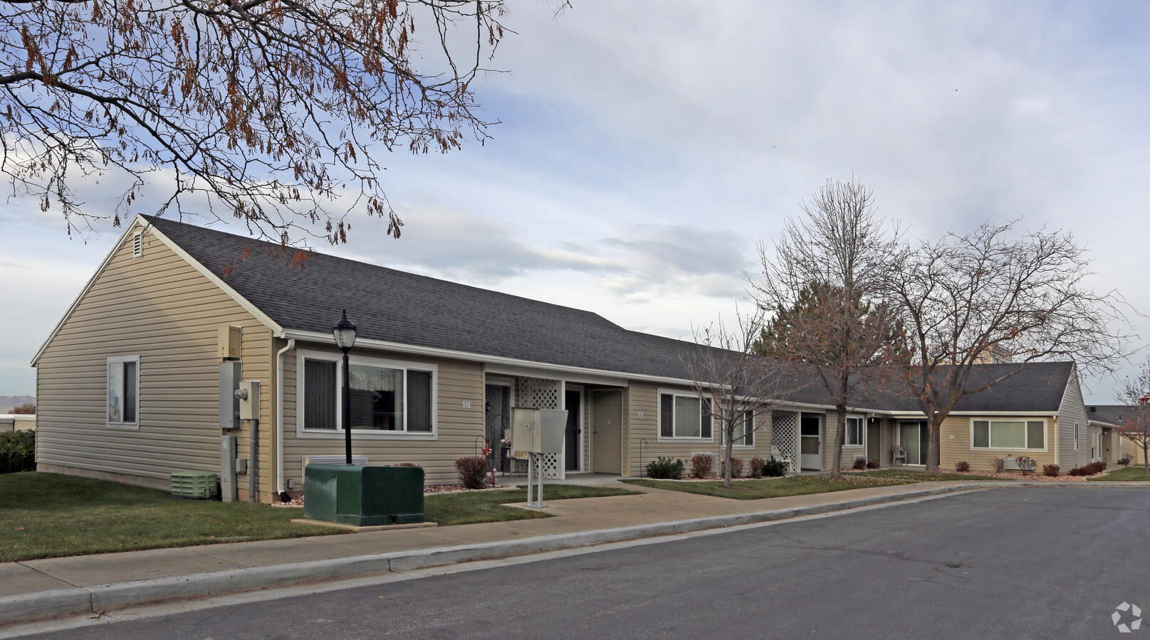 St. Mark's Gardens - St. Mark's Gardens Apartments