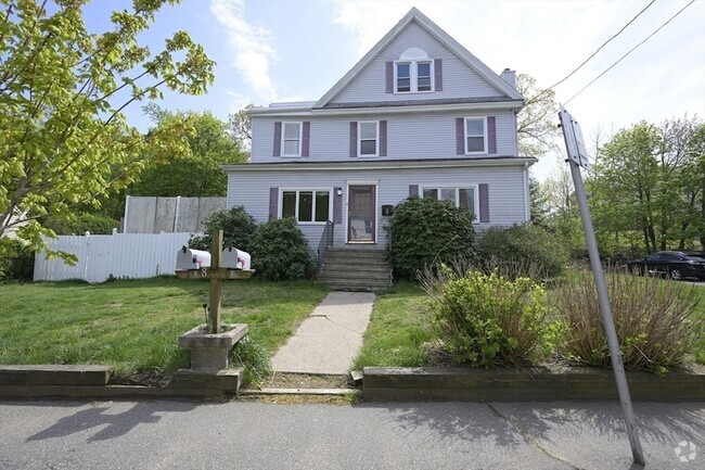 Building Photo - 4 Watson Rd Rental