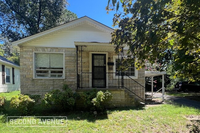 Building Photo - 212 E Lelia St Rental