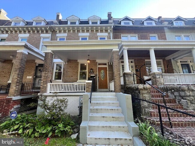 Building Photo - 4707 Georgia Ave NW Rental
