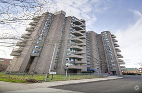 Building Photo - George Crawford Manor Rental