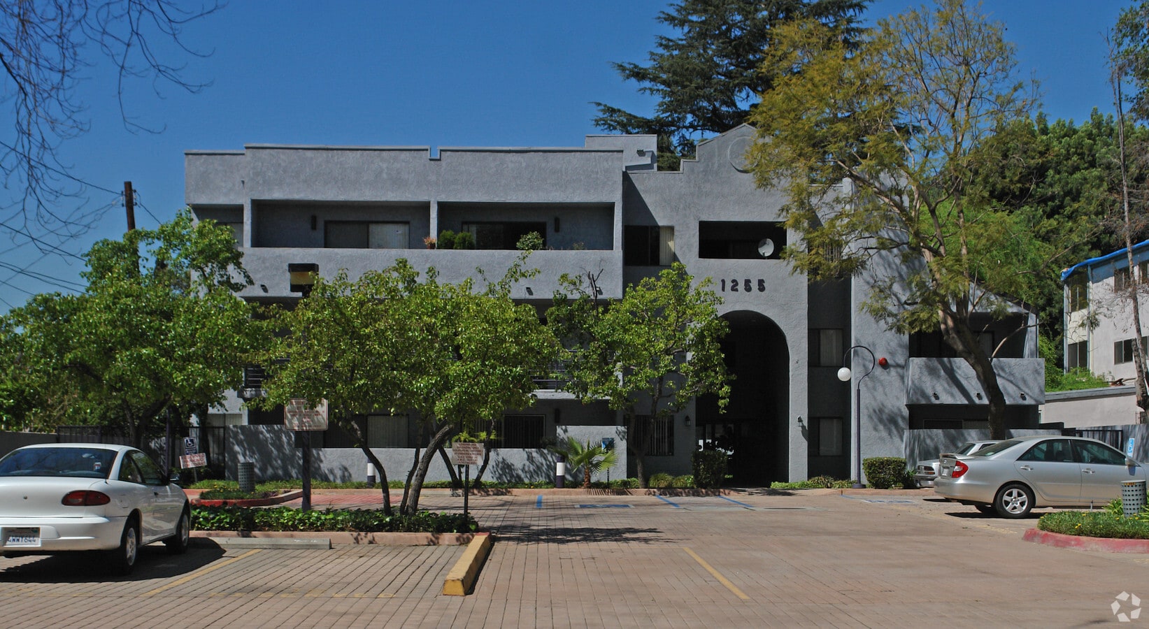 Hudson Gardens - Hudson Gardens Apartments
