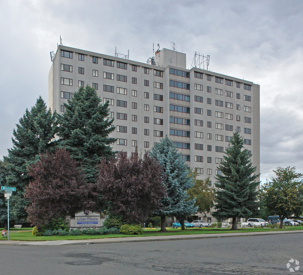 Lilac Plaza Retirement Home - Lilac Plaza Retirement Home Apartments