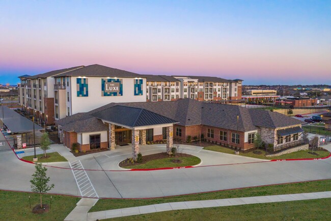 Building Photo - The Luxe at Las Colinas - Your Lifestyle, ... Rental