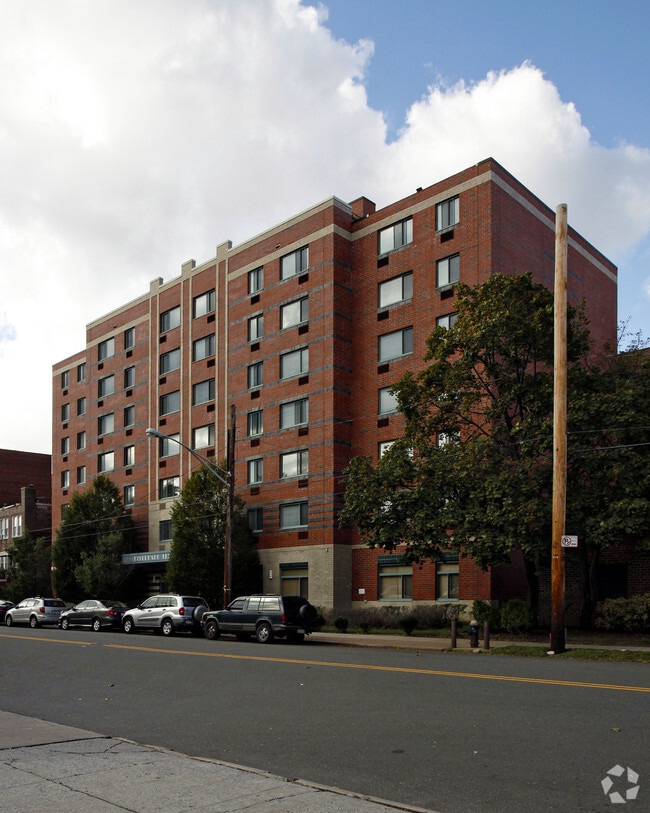 Primary Photo - Hudson House