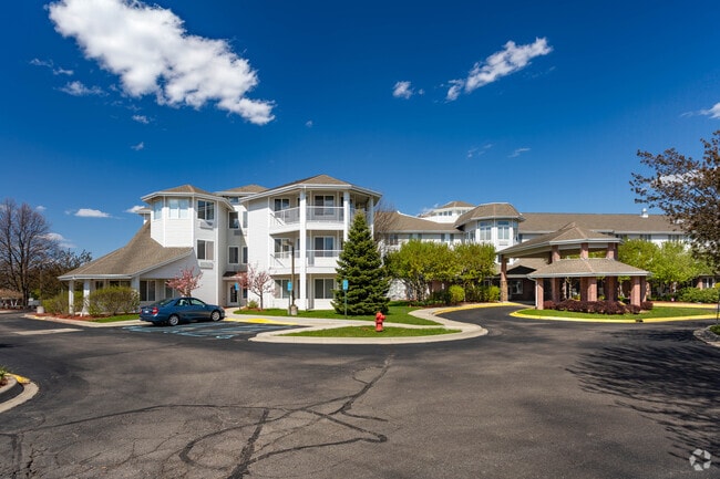 Building Photo - Independence Village of Waterford Rental