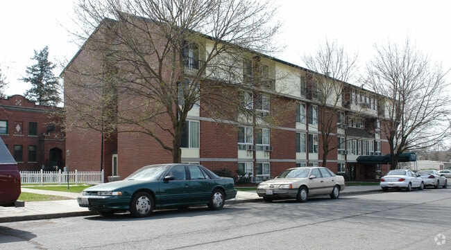 Building Photo - Fahy West Apartments