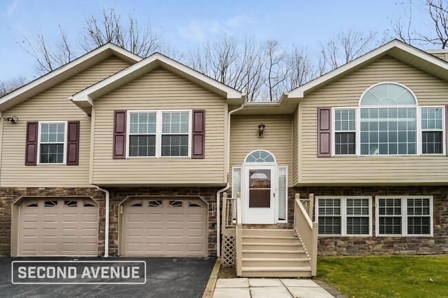 Photo - 179 Edgewater Dr Rental